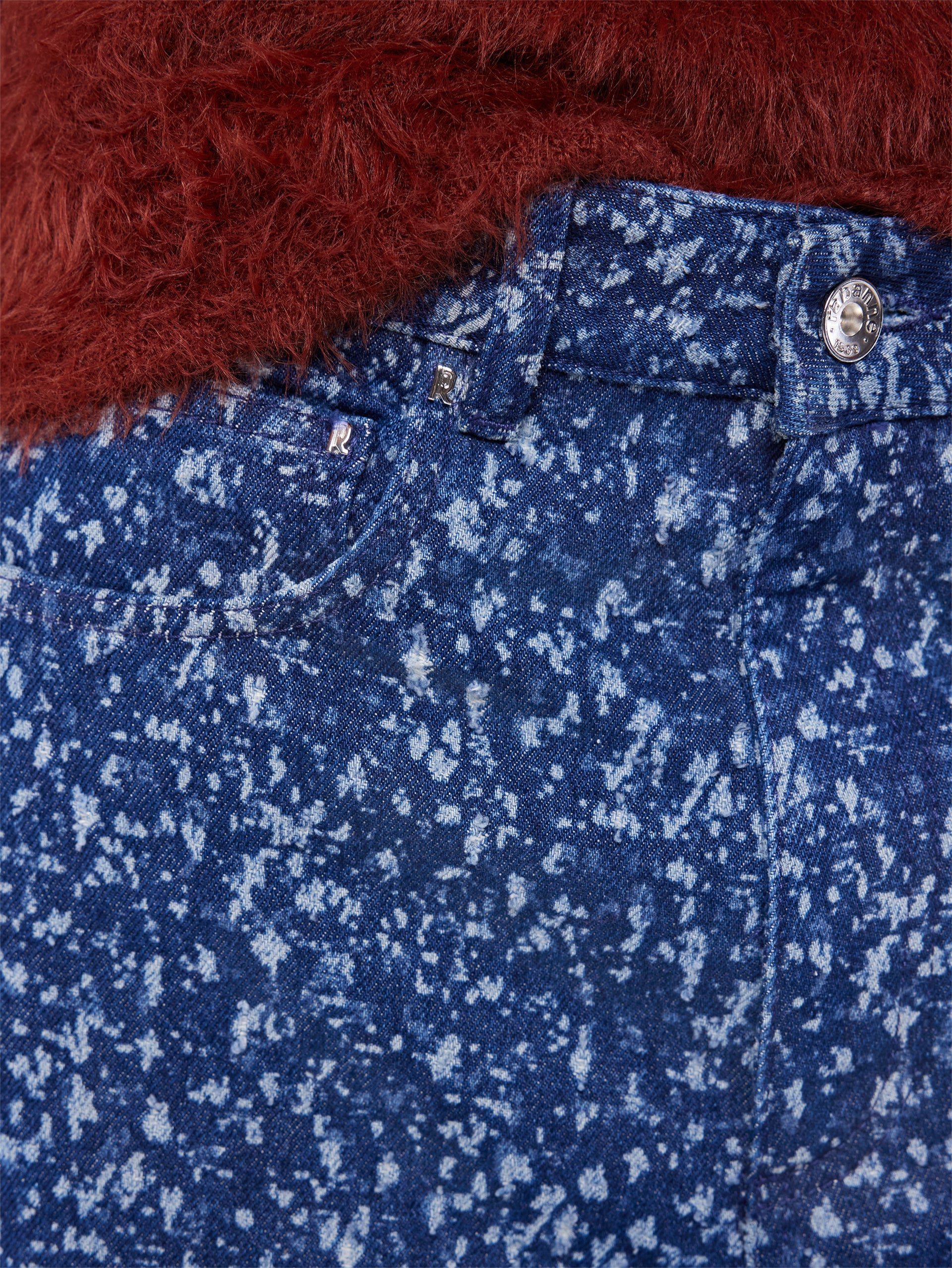 Baggy straight-leg jeans