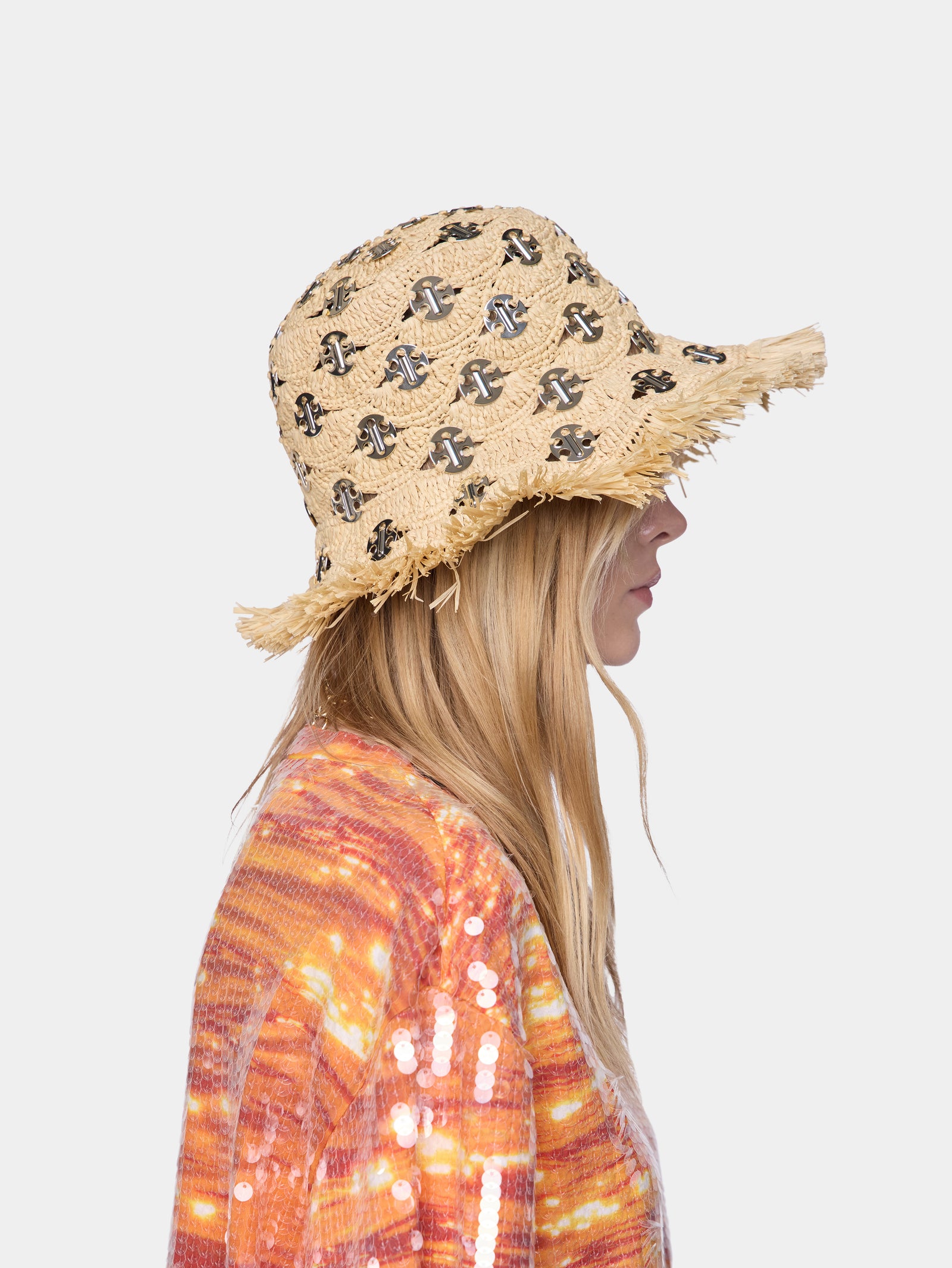 Bob in raffia position 2 - Image 2
