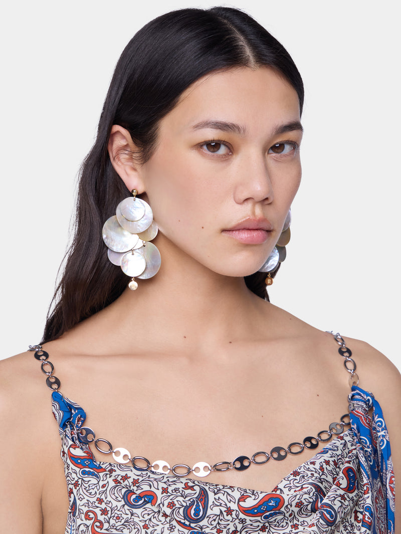 SHELL DISCS EARRINGS | Rabanne