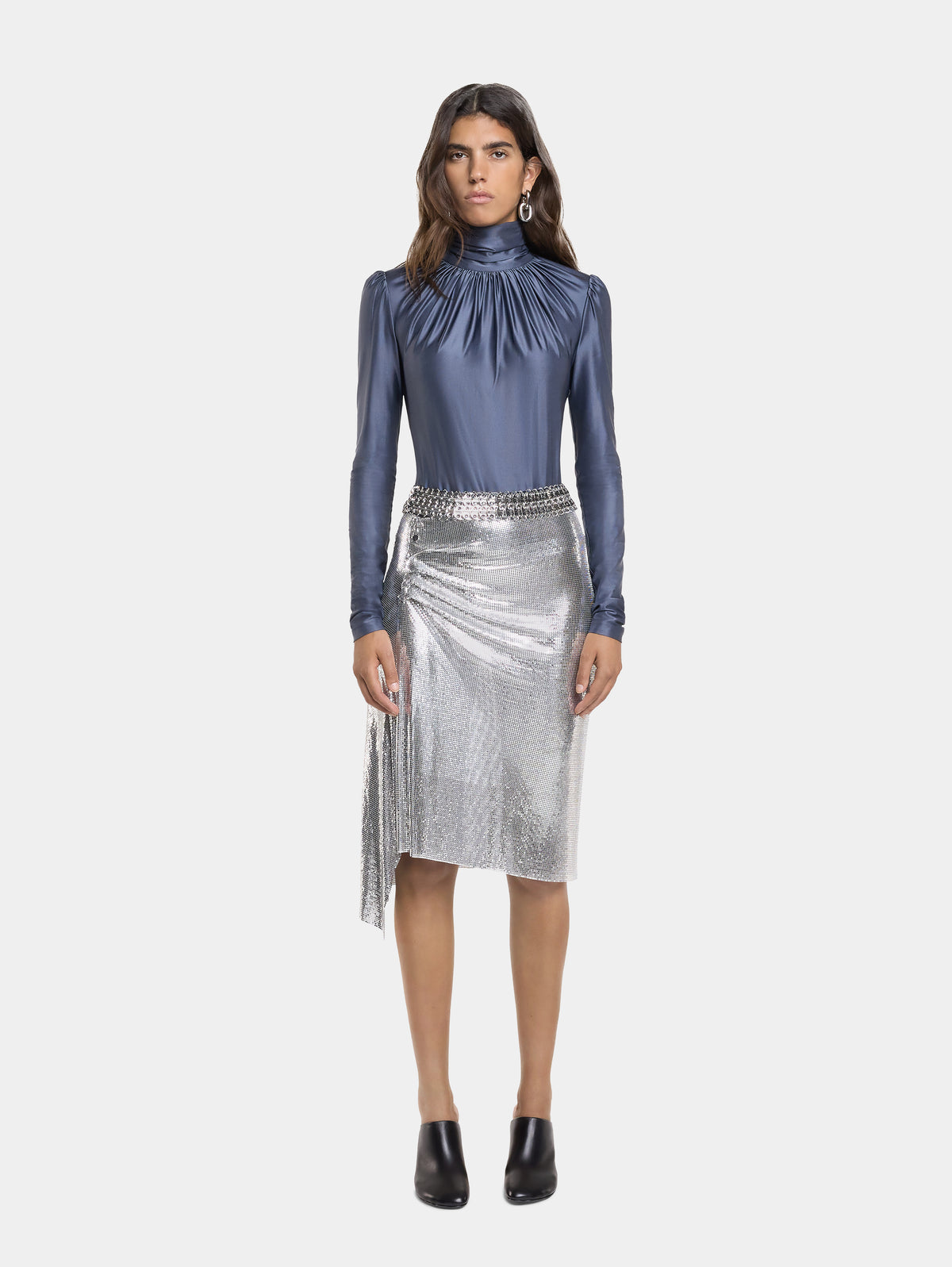 silver draped skirt in chainmail - Image 3
