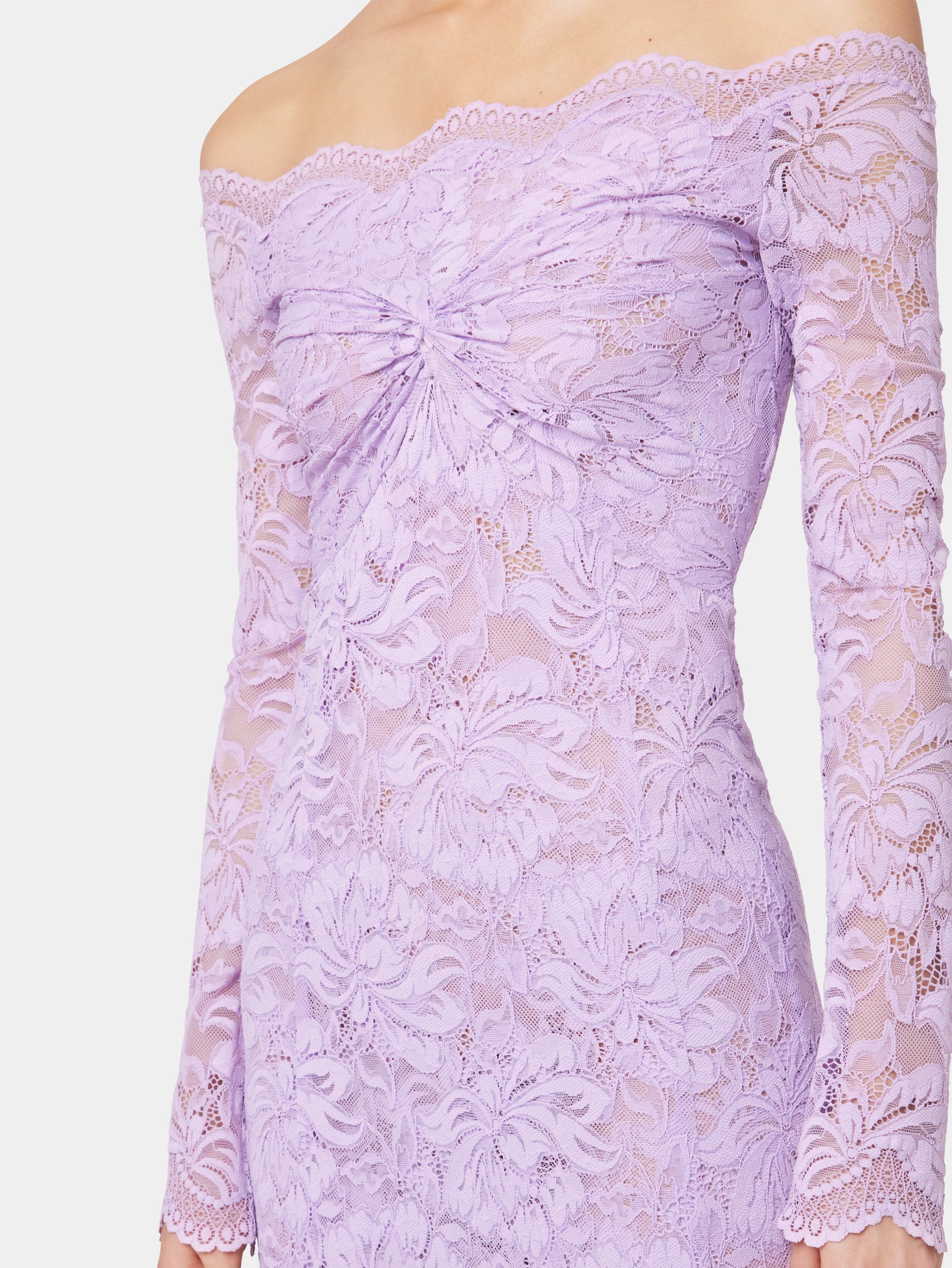 LAVENDER LONG DRESS IN LACE