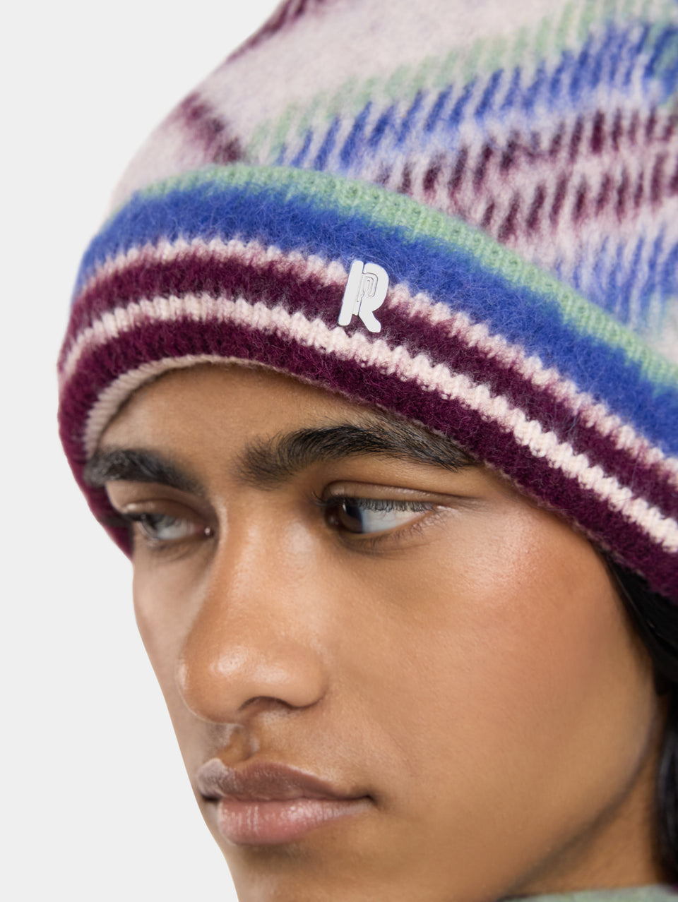 BEANIE IN BRUSHED WOOL BLEND