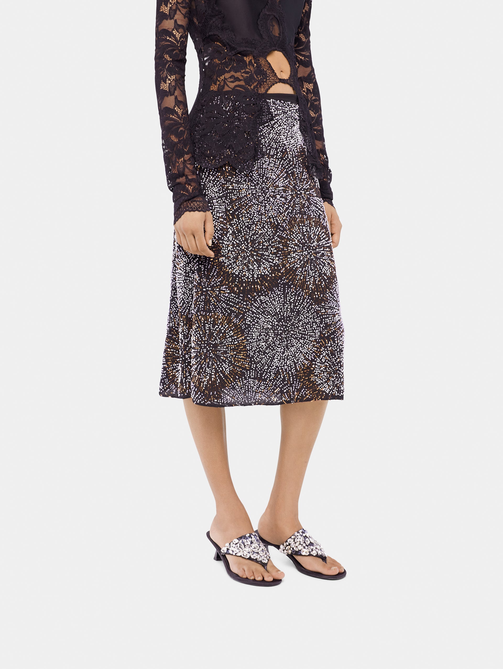 Crepe skirt with pearl embroidery