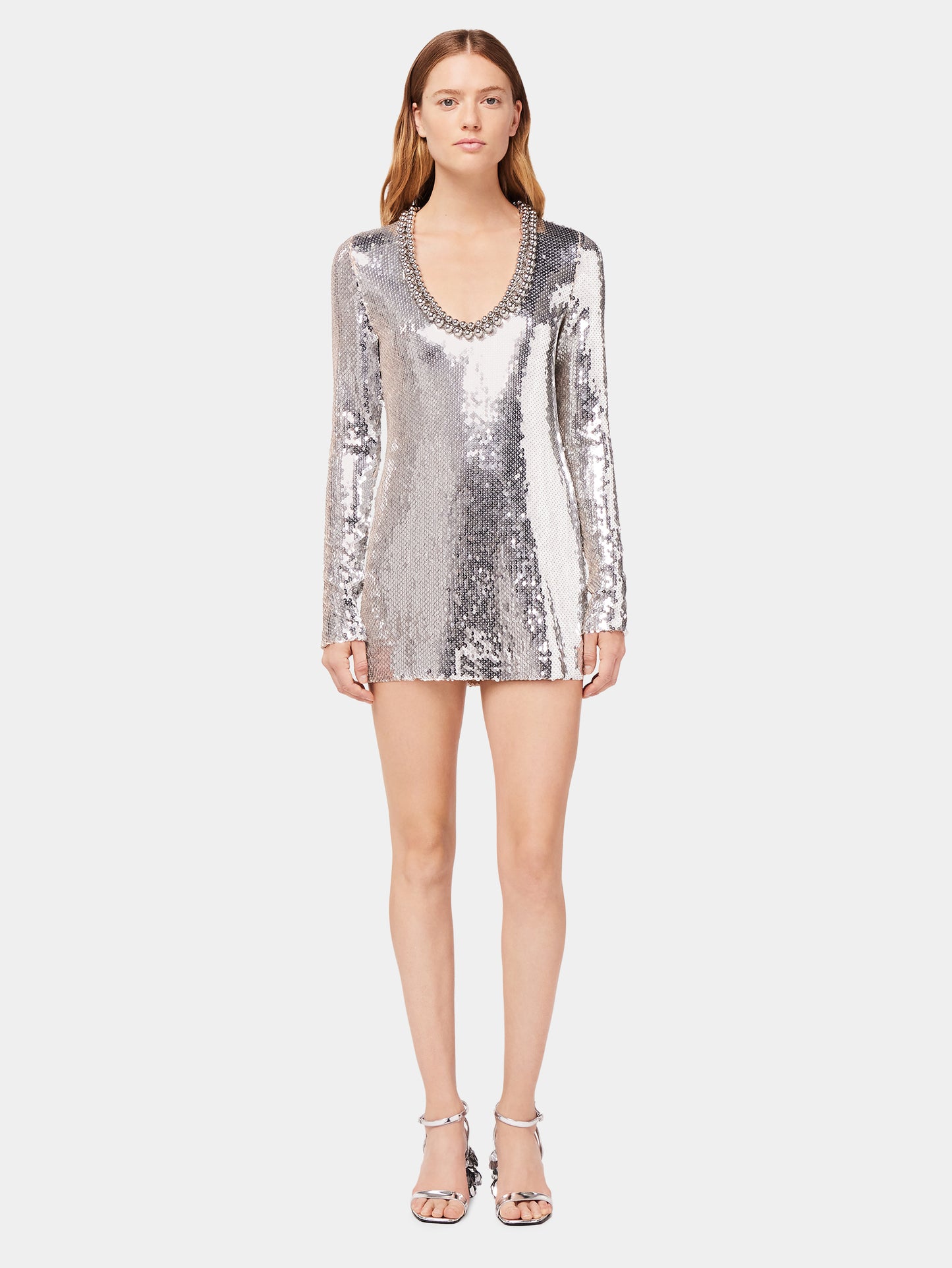 Mini silver sequins dress with round neckline