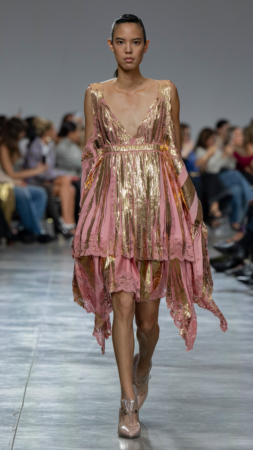 RABANNE sfilata collezione Primavera Estate 2025 91 RABANNE SS25 YANNISVLAMOS STORIES LOOK15