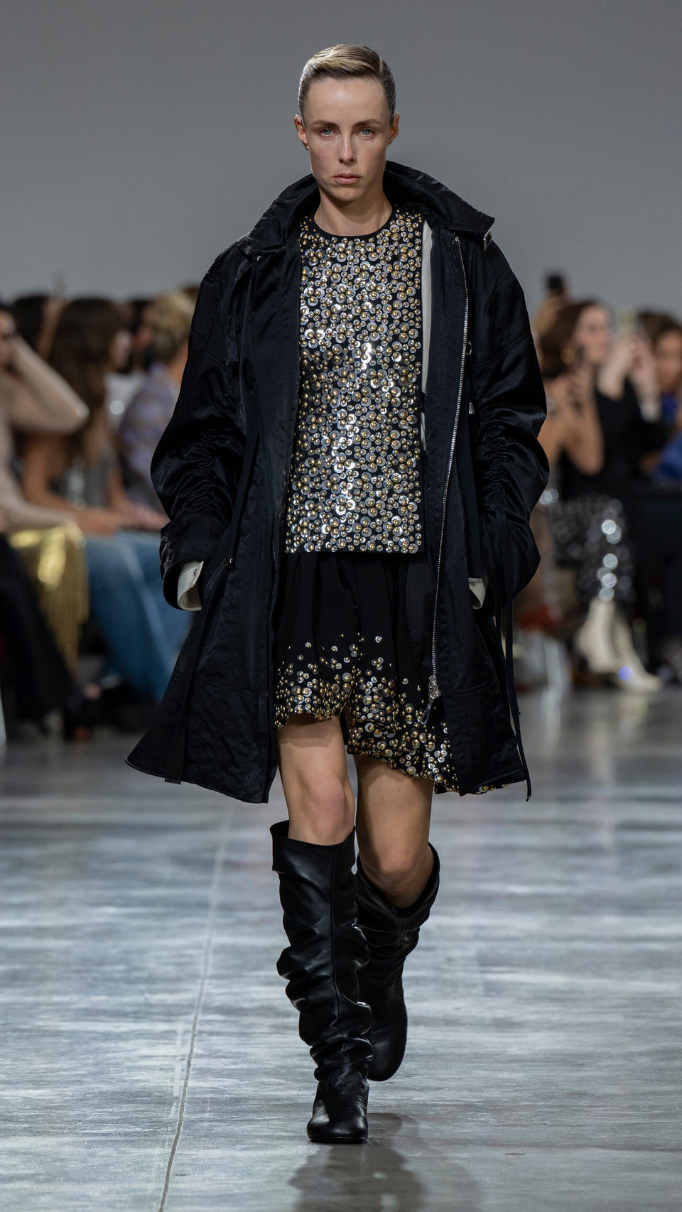 RABANNE sfilata collezione Primavera Estate 2025 94 RABANNE SS25 YANNISVLAMOS STORIES LOOK18