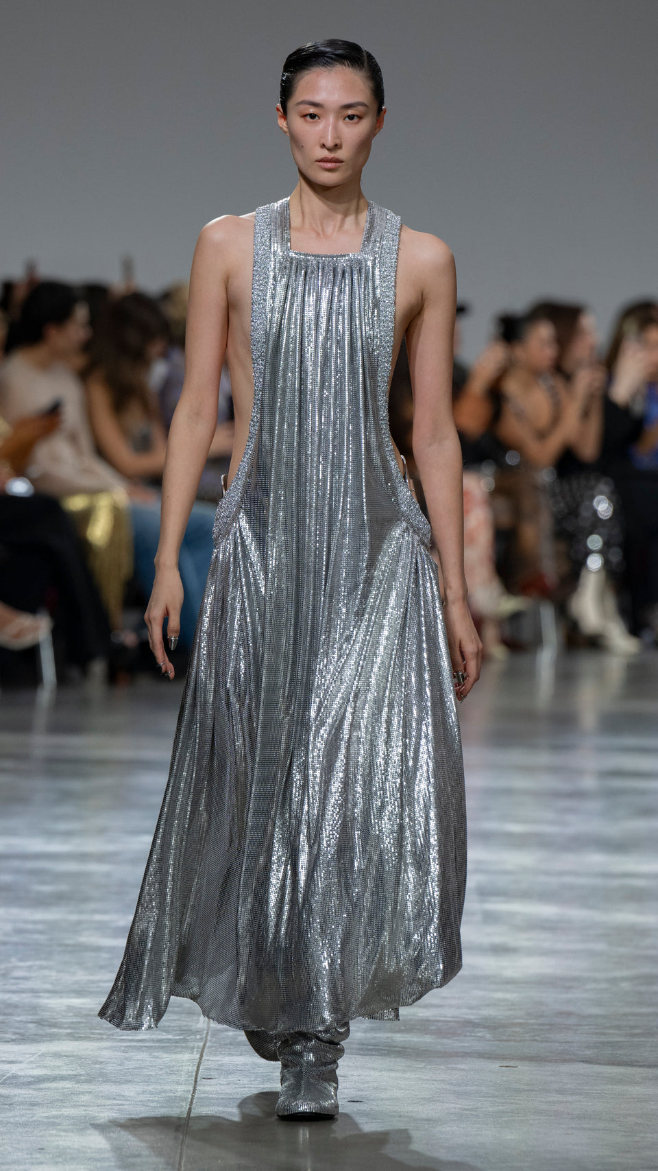 RABANNE sfilata collezione Primavera Estate 2025 97 RABANNE SS25 YANNISVLAMOS STORIES LOOK21