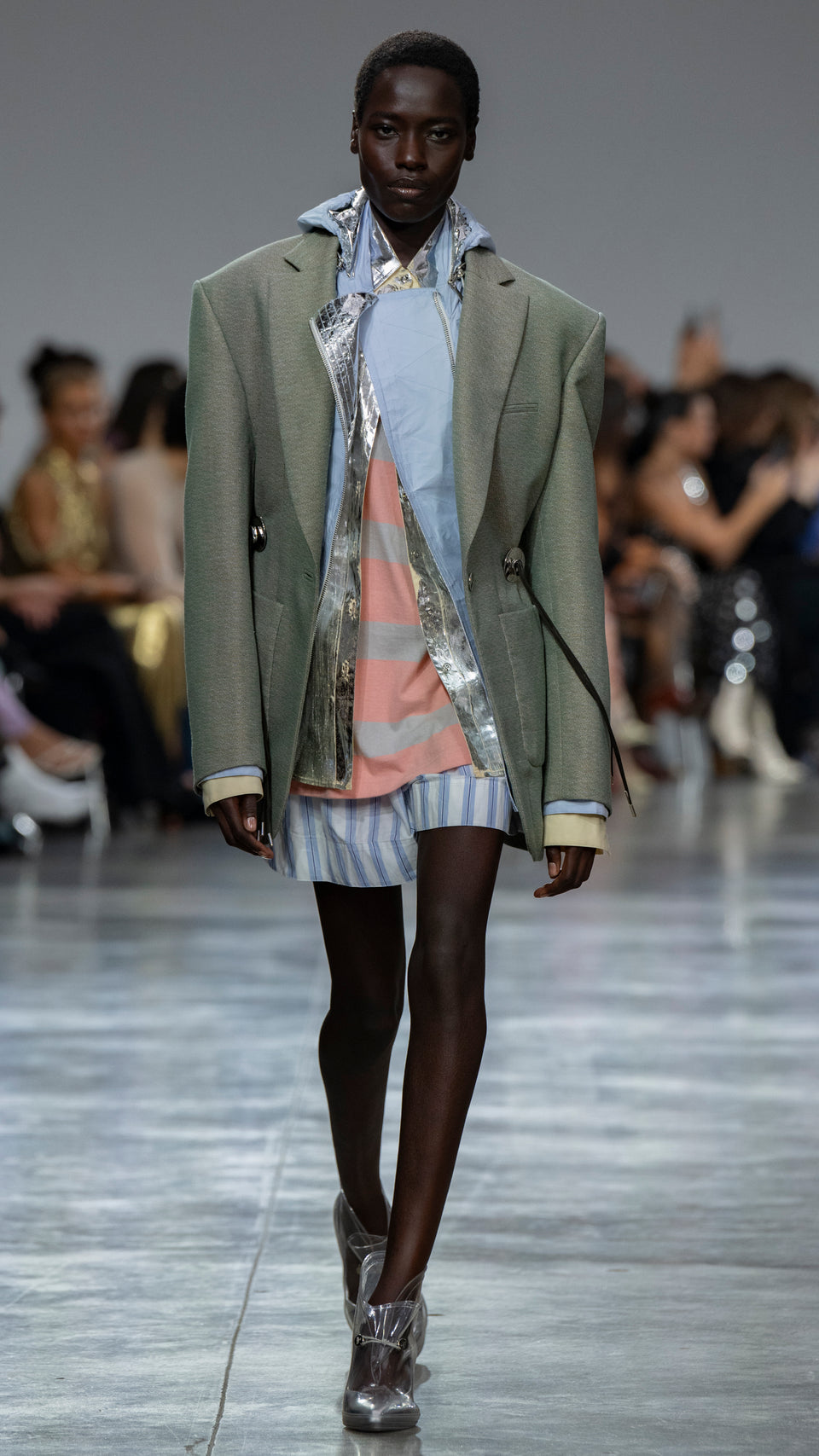 RABANNE sfilata collezione Primavera Estate 2025 79 RABANNE SS25 YANNISVLAMOS STORIES LOOK3