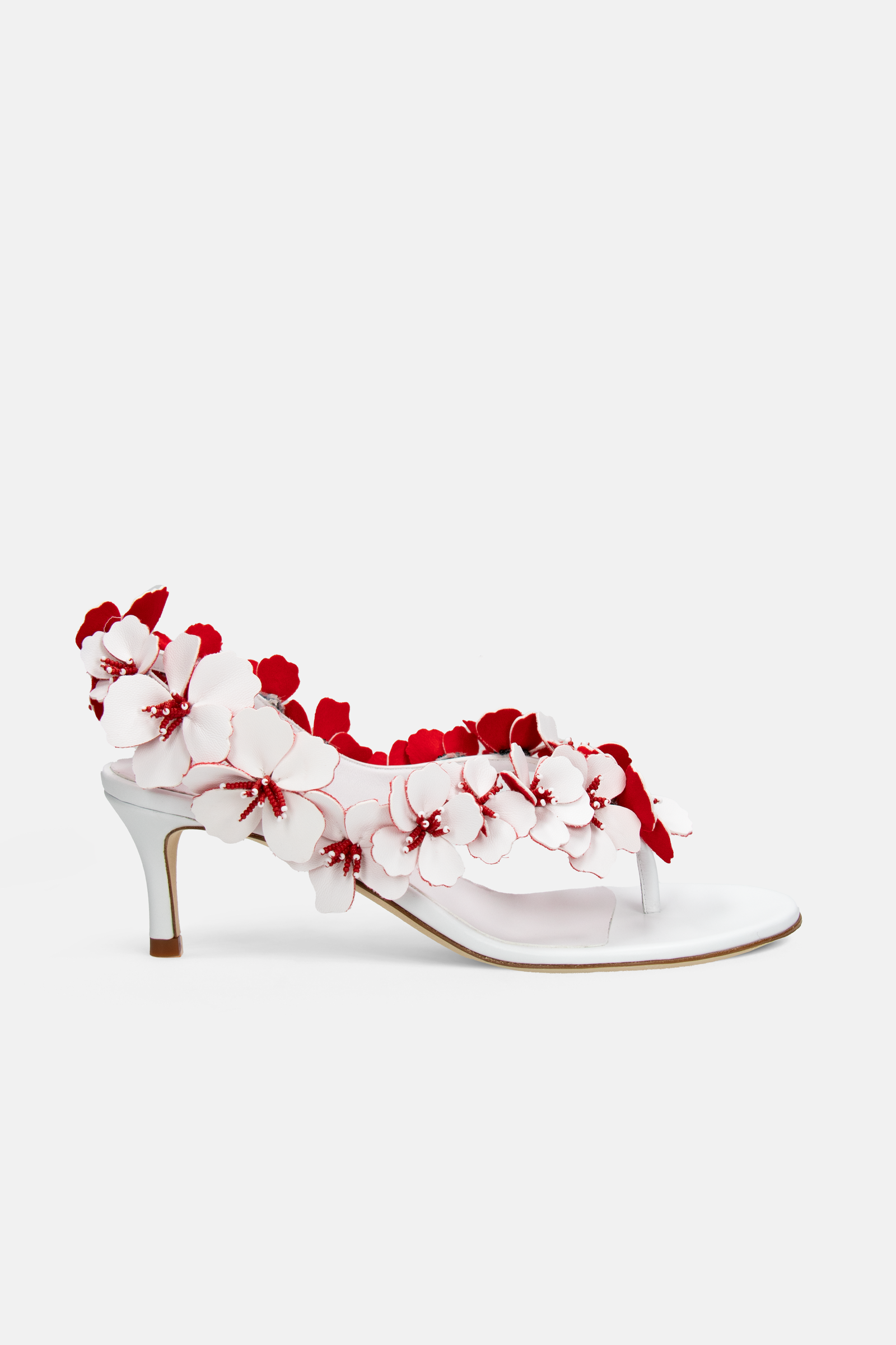 Kitten heel sandals in bi-color white and red adorned with leather flowers position 1 - Image 1