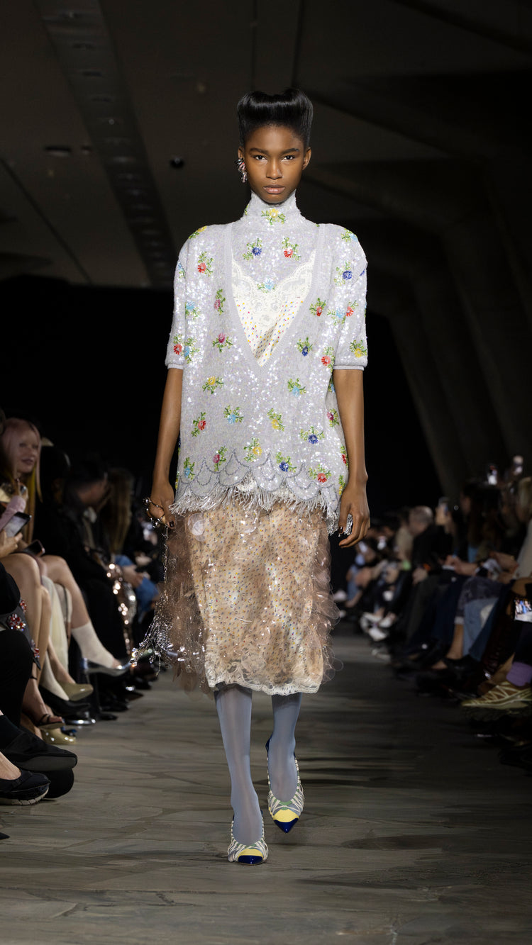 LOOK 7