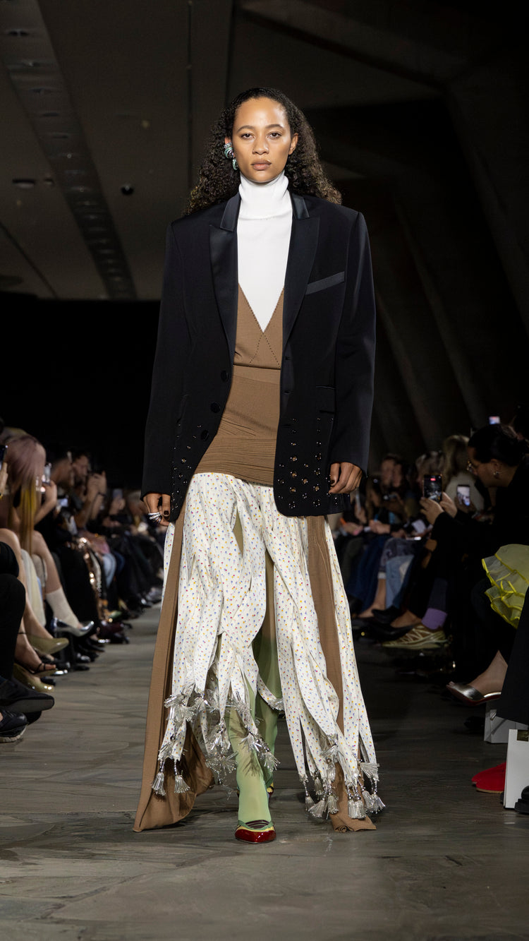 LOOK 33